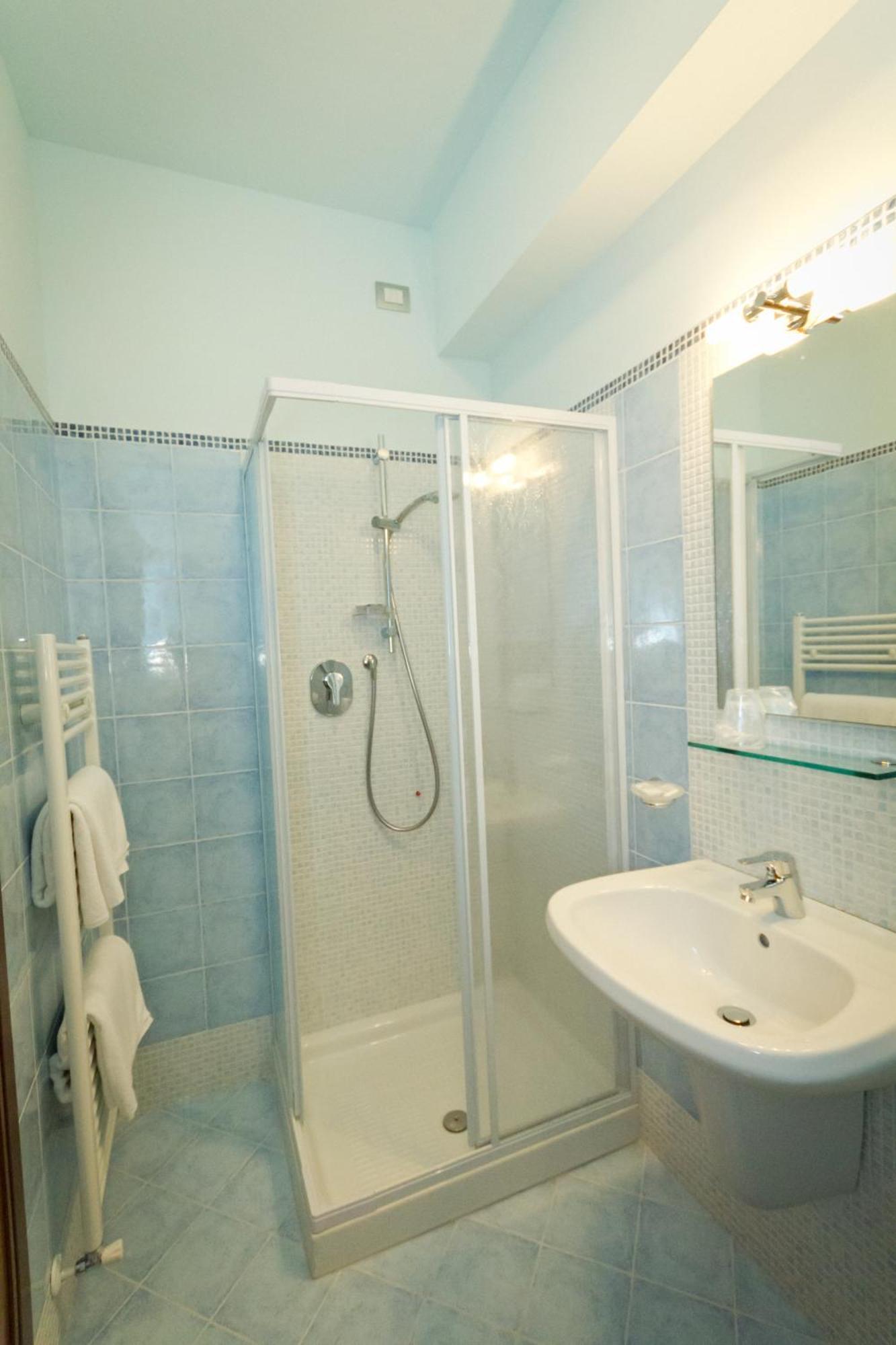 Hotel Donnini Asyż Zewnętrze zdjęcie